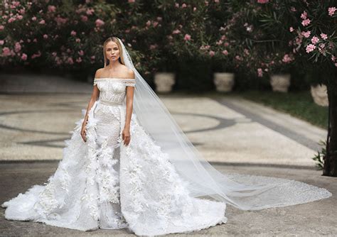 hochzeitskleider von versace|atelier versace bridal.